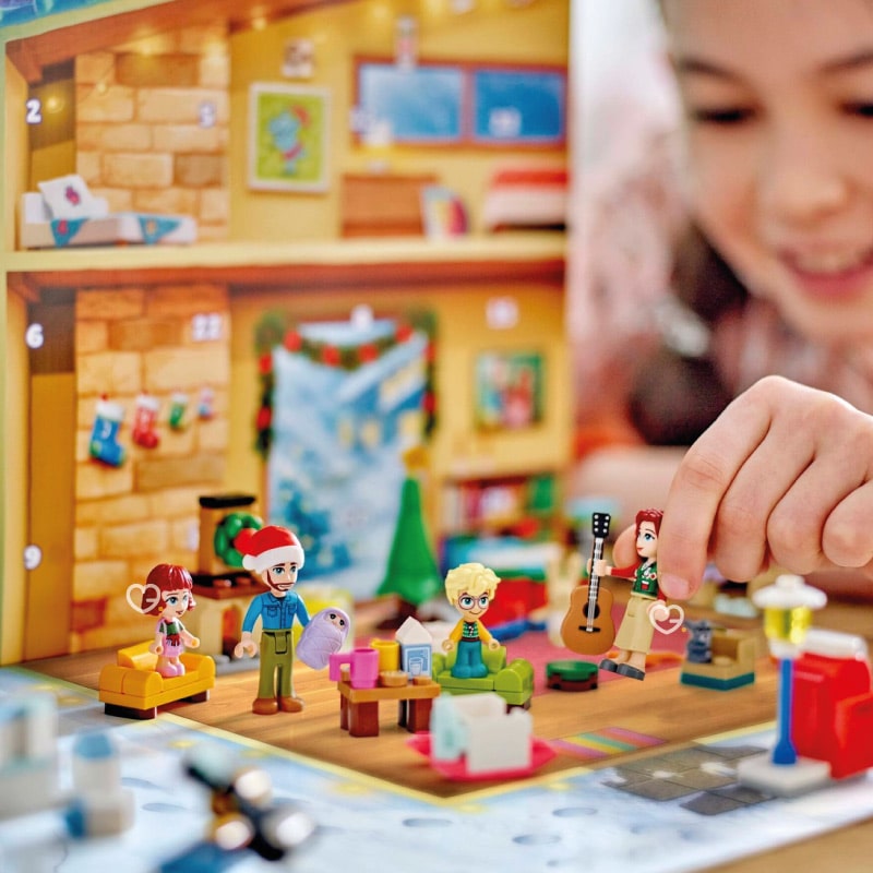 Calendrier de l'avent LEGO Friends (42637)